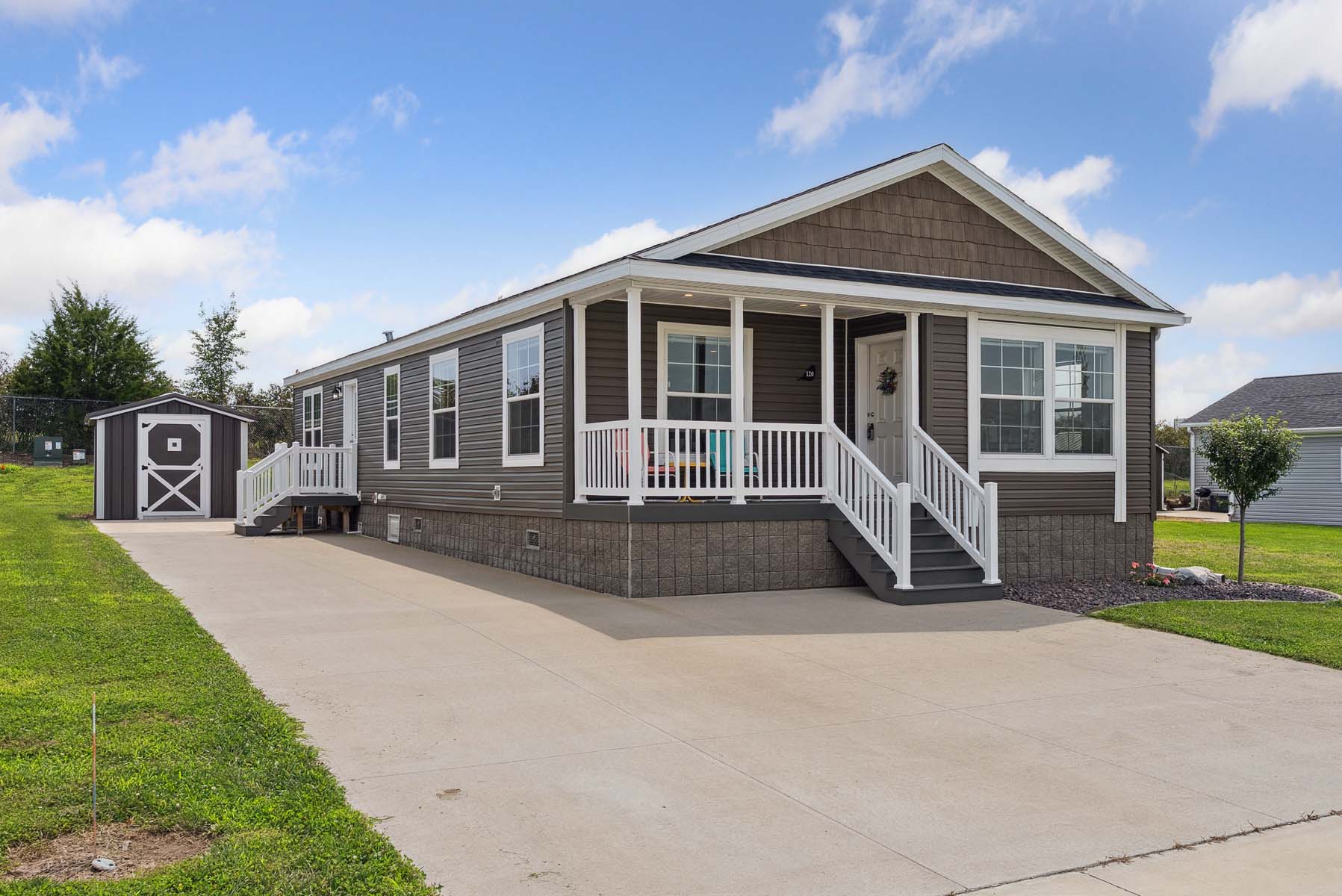 2026 Dutch Housing 56' Bay Port